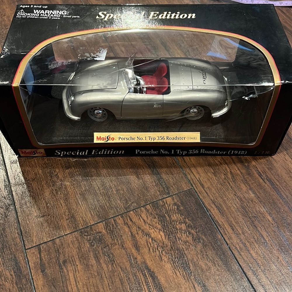 Maisto Porsche no 1 TYP 356 roadster 1:18 (1948) Special Edition Vintage Diecast